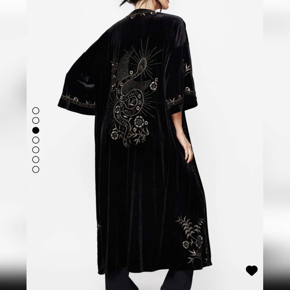 Disturbia Kobra Velvet Longline Embroidered Kimono